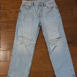 Womens American Eagle Outfitters Light Blue Relaxed Jeans (Boyfriend Jeans)